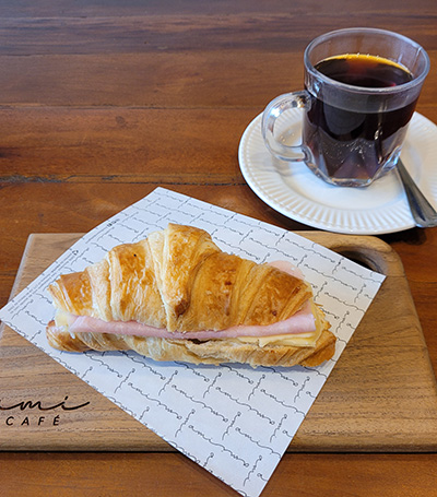 Ami Café