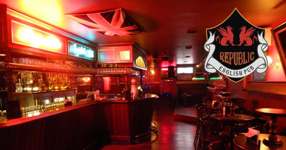 Anivers�rio no Republic Pub
