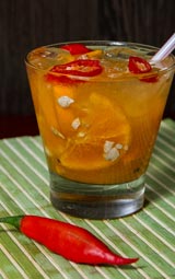 Drink Caipirinha de tangerina com pimenta
