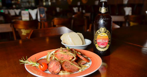 Calabresa Acebolada + Baden Red BaresSP