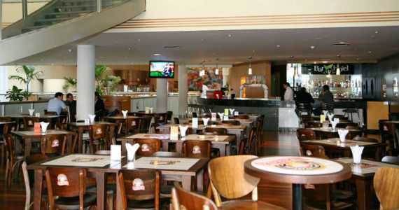 Bar do Hotel (Holiday Inn)