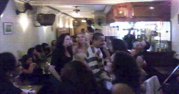 Karaokê na Zona Leste