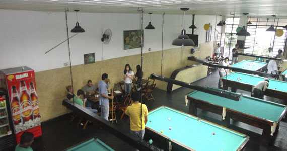 Point Snooker Bar