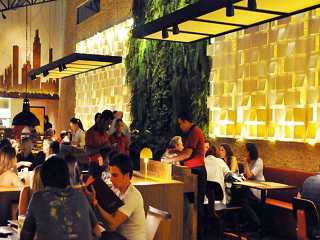 Inside Grill & Salad