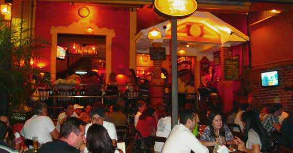 Paralelo 12:27 Paralelo 12:27