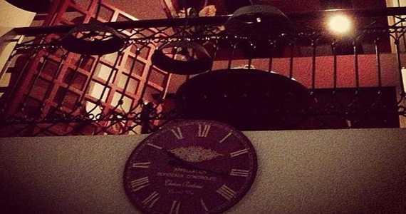 Amsterdam Bistrô Café