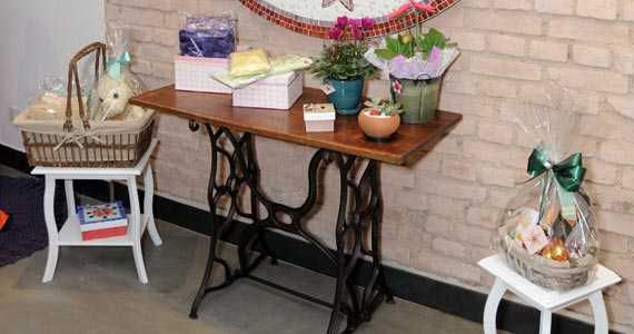 Arte em Pétalas, Flores e Café Arte em Pétalas, Flores e Café