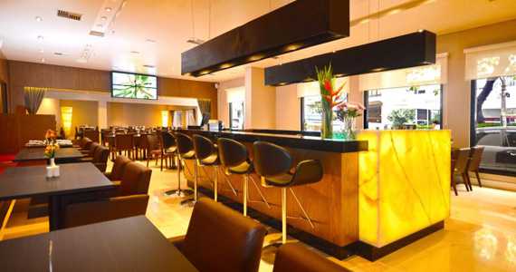 Restaurantes na Rua Frei Caneca Restaurantes na Rua Frei Caneca