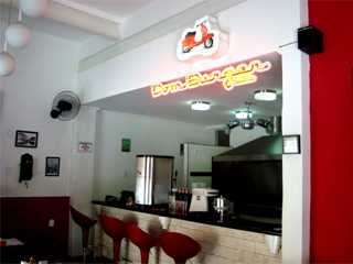 Dom Burger Dom Burger