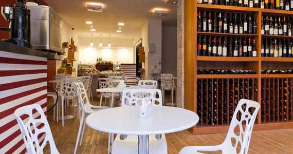 Casa Cardoso Restaurante e Empório Casa Cardoso Restaurante e Empório