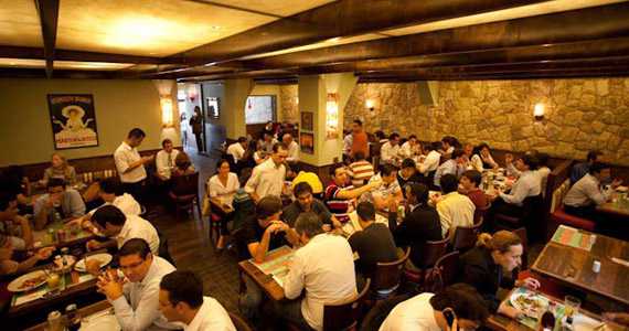 Carino's Cucina e Forneria