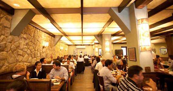 Carino's Cucina e Forneria