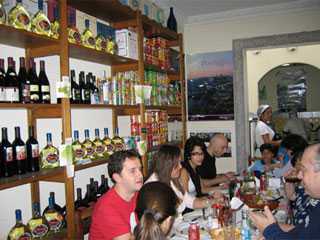 Restaurantes na Rua Cunha Gago Restaurantes na Rua Cunha Gago