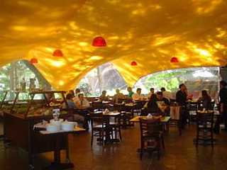 Central Bar &Grill - Boulevard São Bento