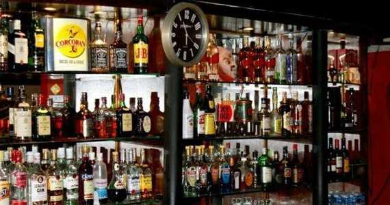 Corcoran Dancing Bar & Karaokê Corcoran Dancing Bar & Karaokê