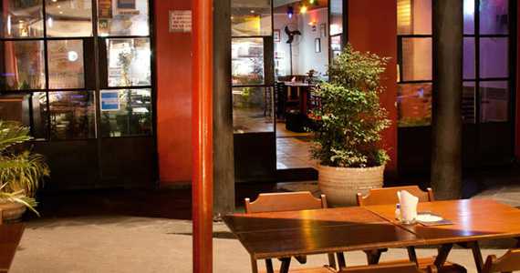 Corcoran Dancing Bar & Karaokê Corcoran Dancing Bar & Karaokê