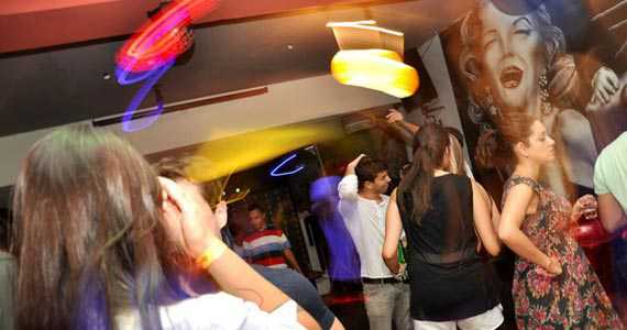 Éclair Lounge Éclair Lounge