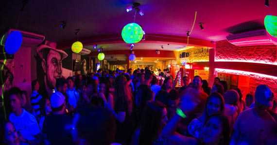 Éclair Lounge Éclair Lounge