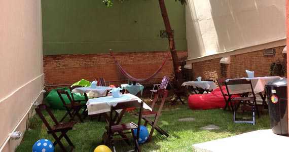 Espaço 946 Hostel - Bar