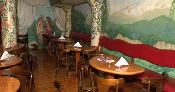 Chilli Rose Club Chilli Rose Club