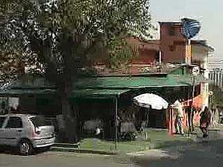 Jacaré Grill reúne ambiente descontraído, boa comida e paquera na noite da Vila Madalena Jacaré Grill reúne ambiente descontraído, boa comida e paquera na noite da Vila Madalena