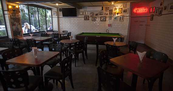 La Maison est Tombée