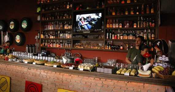 Pé no Porão Rally Bar