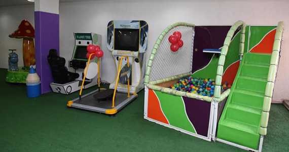 Buffet Planet Party Kids