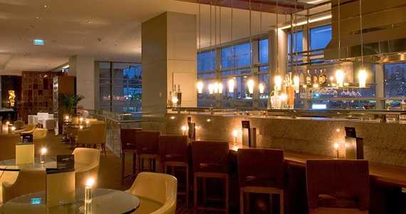 Upstairs Bar & Lounge - Grand Hyatt