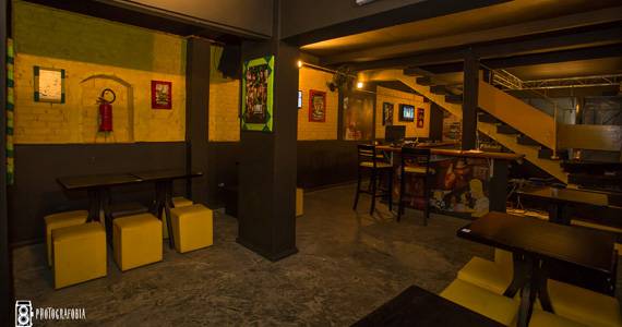 Season One - Arts & Bar 