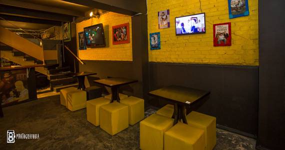 Season One - Arts & Bar 