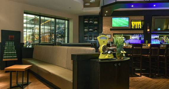 Abbraccio - Market Place