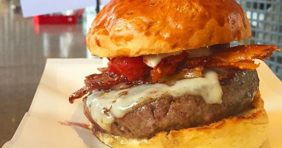 C6 Burger - Mercado de Pinheiros