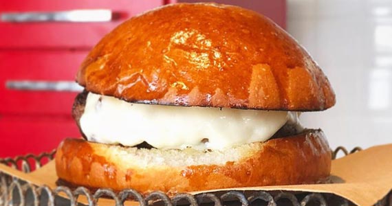 C6 Burger - Mercado de Pinheiros