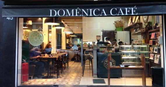 Domênica Café