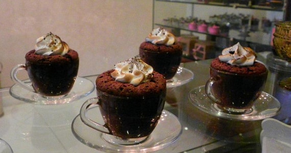 Made By Nina Made By Nina