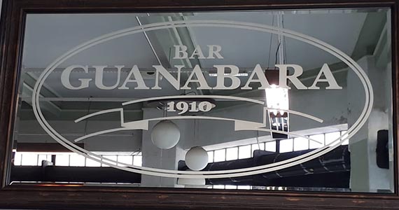 Ao Bar Guanabara 