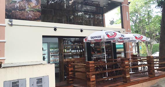 Burger Lab Beers and BBQ