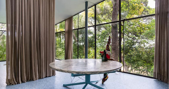 Casa de Vidro Lina Bo Bardi