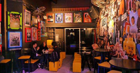 Season One - Arts & Bar 