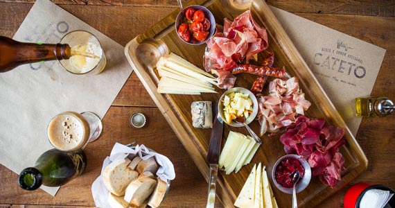 Cateto Pinheiros Cateto Pinheiros