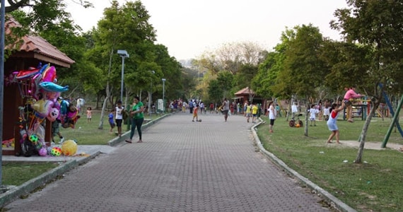 Parque do Lago Francisco Rizzo - Embu das Artes