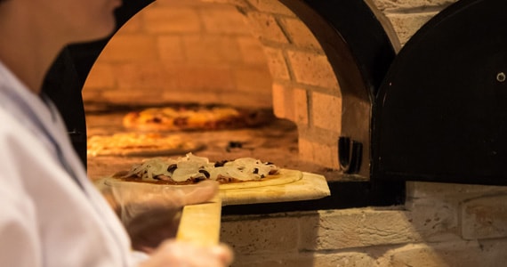 Abbraccio - Market Place