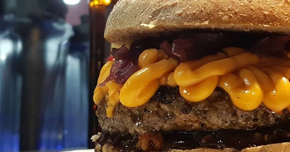 The Clock Rock Bar The Clock Rock Bar