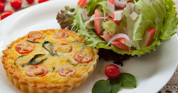 Chez Mom Café Bistrô Chez Mom Café Bistrô