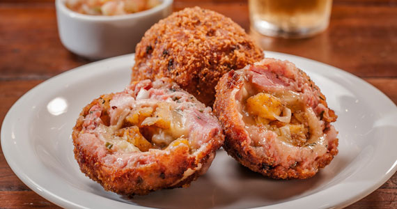 Macaxeira Restaurante & Cachaçaria - Itaim Bibi Macaxeira Restaurante & Cachaçaria - Itaim Bibi