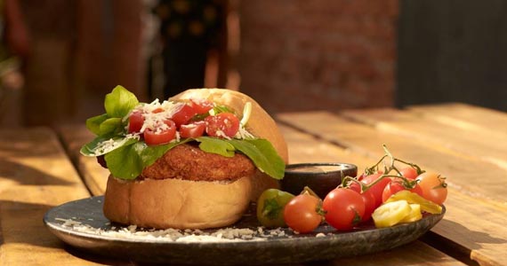 Box St. Burger e Bar