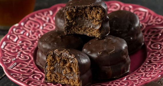 Da Feira ao Baile Café