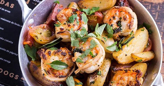 Frank e Charles Sandwich Bar + Café Frank e Charles Sandwich Bar + Café