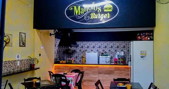 Manolo's Burger